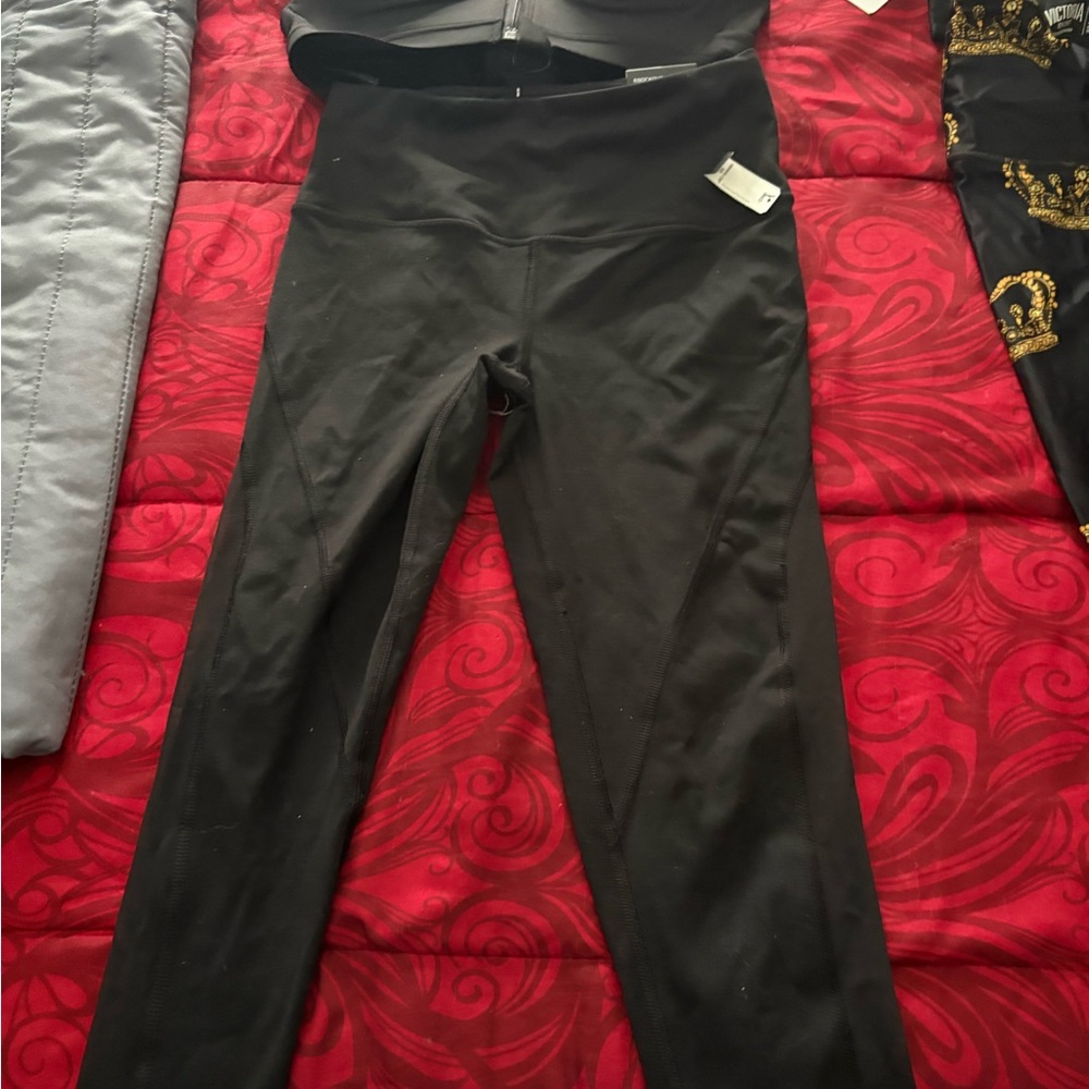 Victoria Secret Workout bundle - Picture 4 of 6